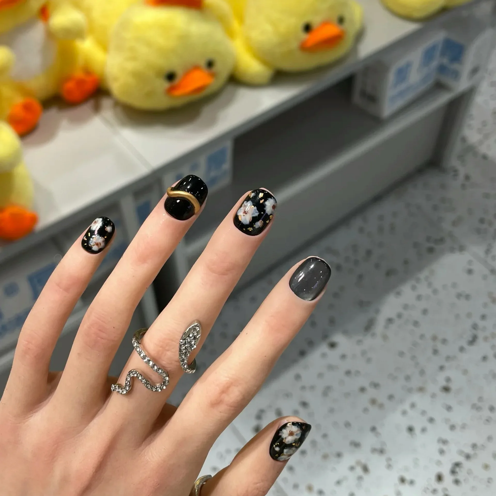 10 個黒かわいい猫手作りプレス爪クリスタルキャットアイ付け爪グリッター光沢のある偽爪ショートスクエアアクリルネイルアート