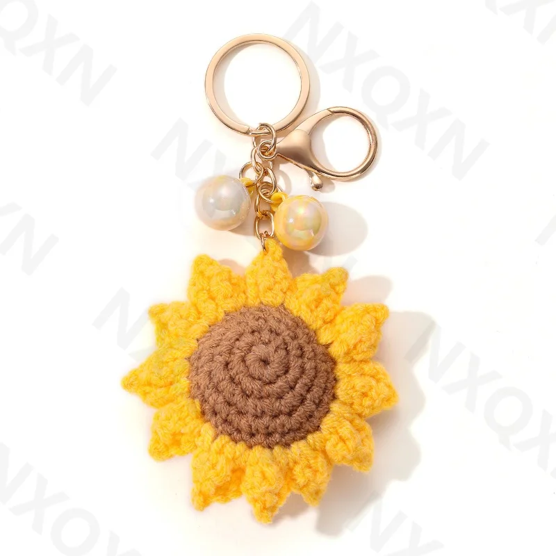 Cute Hand Knitted Sunflower Beads Keychain Smile Flower Key Ring For Women Men Friendship Gift Handmade Bag Decoration Jewelry