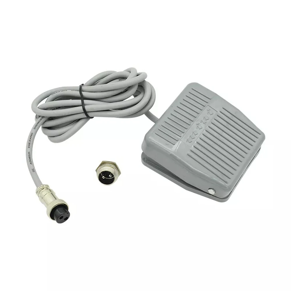 AC250V 10A Rating Demanding Conditions Electric Pedal Control Momentary Foot Switch Compact Design Efficient Performance