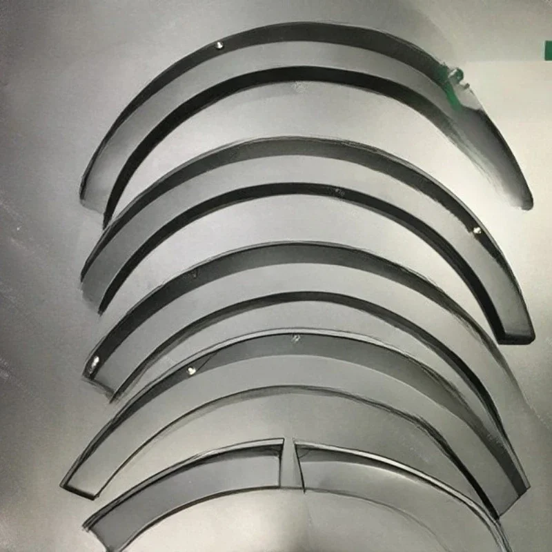 

Suitable for Toyota Sea Lion 2005-2020 hiace200 series 1-6, modified with nails and large wheel eyebrows