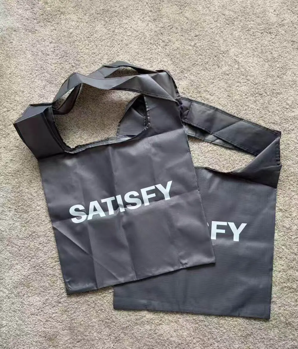 sac-de-courses-pliable-de-grande-capacite-minimaliste-et-pratique