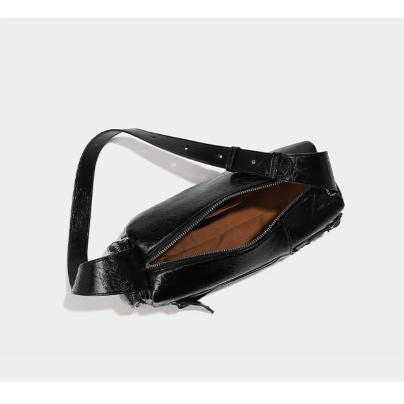Niche Design Women Pillow Vintage Underarm Bags New Wide Strap Girls Motorcycle Shoulder Bag PU Leather Crossbody Bag Purses