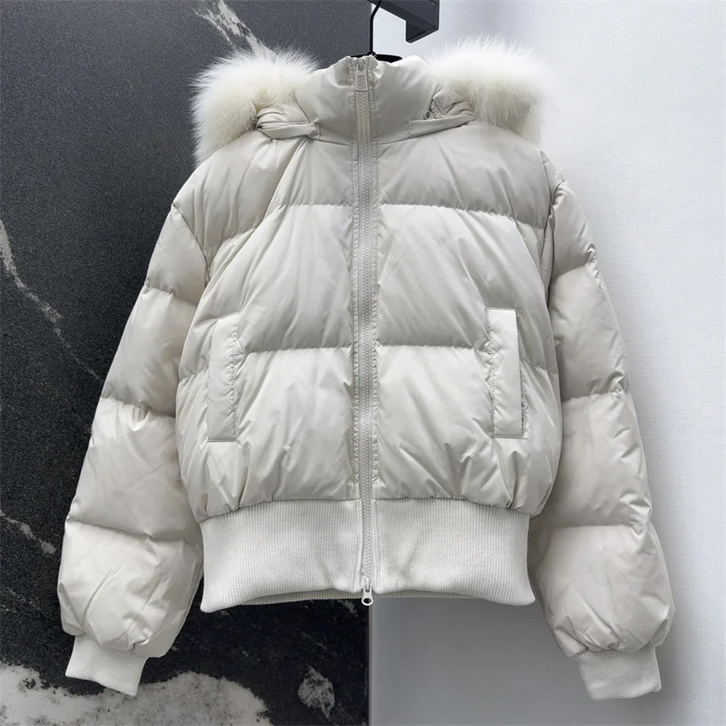 เสื้อแจ็คเก็ตขนเป็ดผู้หญิง ฤดูหนาว 2025 รุ่นใหม่ ขนเป็ดขาว 90% เติมเต็มด้วยขนเป็ด  เสื้อโค้ทขนเป็ดแบบมีฮู้ด  ปกขนสุนัขจิ้งจอกถอดได้  เสื้อพัฟเฟอร์สไตล์ y2k