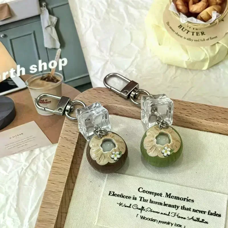 Cute 3D Imitation Coconut Keychain With Silver Engraved Heart Tag Perfect For Bag Decor And Summer Gifts
