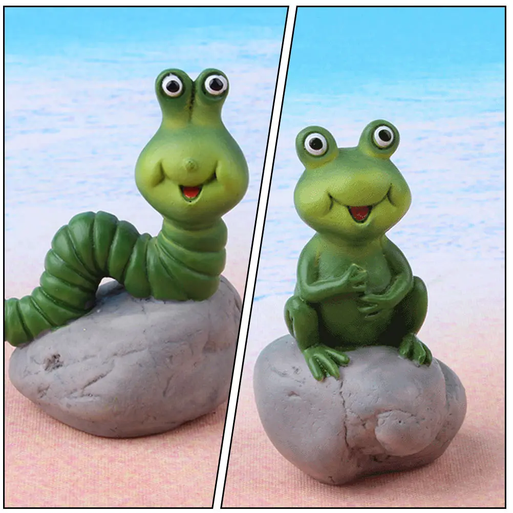 

3 Pcs Outdoor Ornaments Frog Garden Solar Statue Stuff Decorations for Outdoors