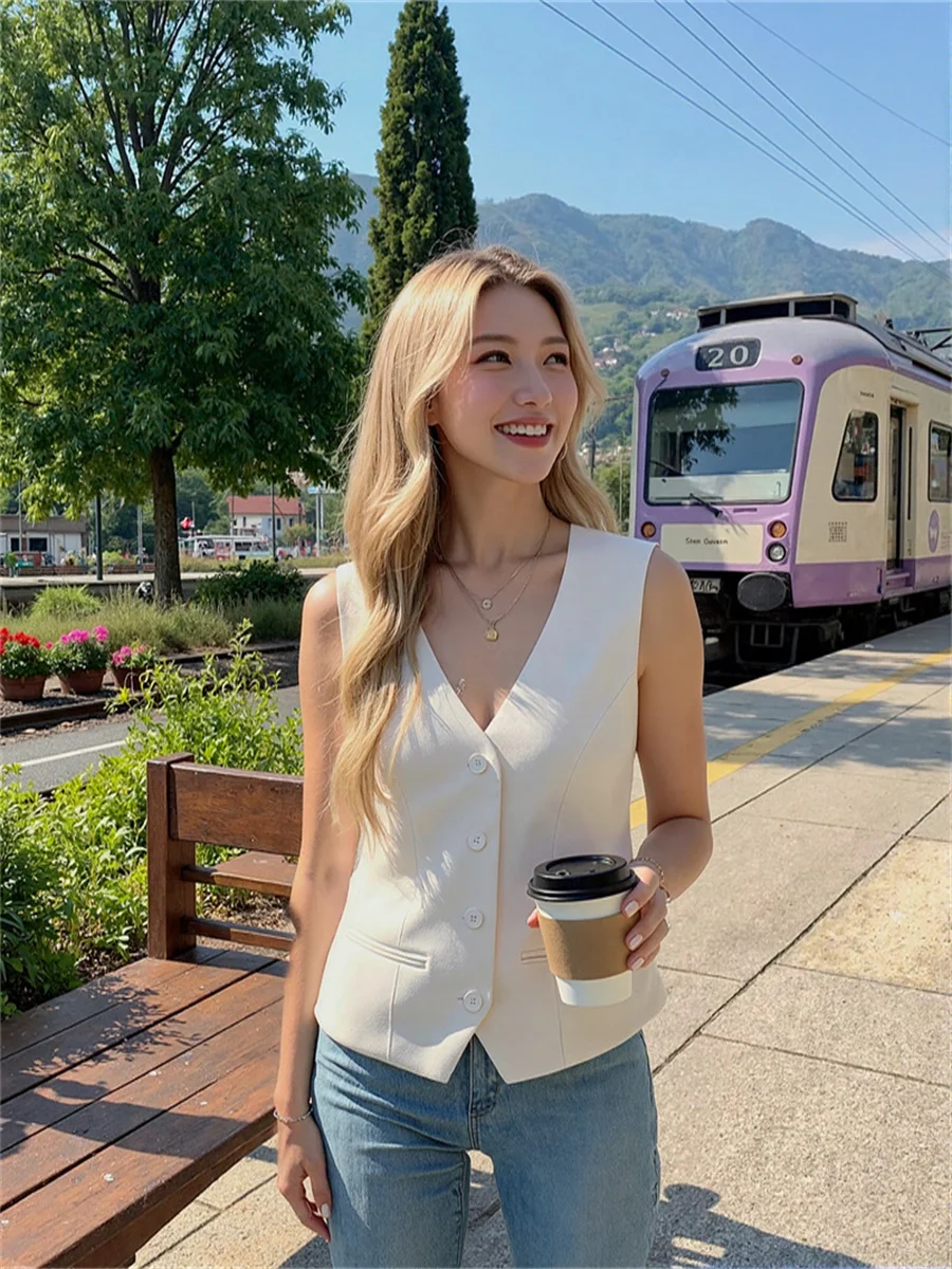 Women'S Waistcoats Crochet Vests Woman V-Neck Loose Fit Summer Kawaii Japanese Style Cute Harajuku Fashion Teen Girls Ulzzang