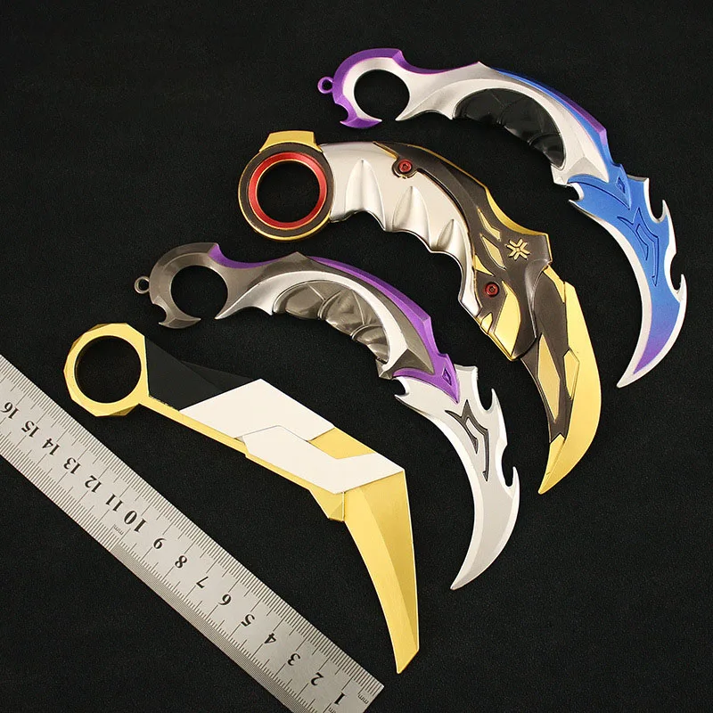 Valorant Karambit-おもちゃの剣,おもちゃの剣,金属製のキーホルダー,クローナイフのおもちゃ,男の子用の装飾品,ギフト