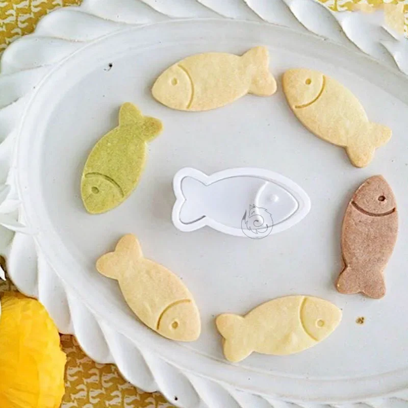 Cartoon Fish Cookie Mould Mini Cute Kids Cake Decorating Mould Fondant Cookie Embossing Mold Animal Cookie Cutter Baking Set