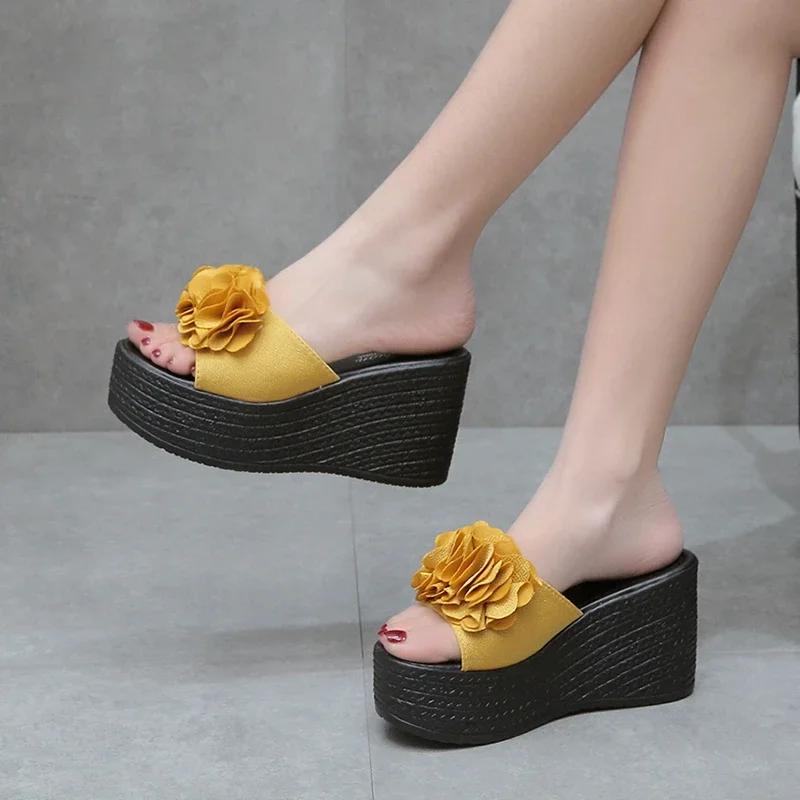 

Шлепанцы женские с открытым носком, летняя обувь на каблуке, с подъемом цветов