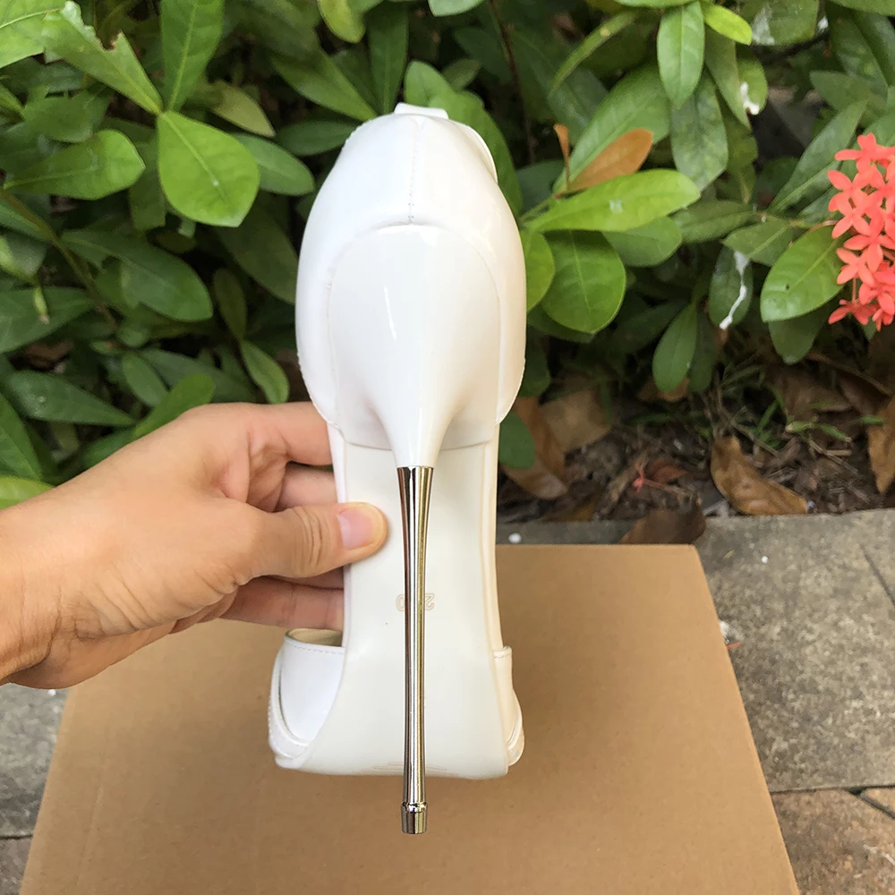 تخصيص جديد وصول مثير الأبيض 16 سنتيمتر المتطرفة المعادن عالية الكعب النساء الخناجر مضخة عبر مضمد الوثن تأثيري أحذية للجنسين