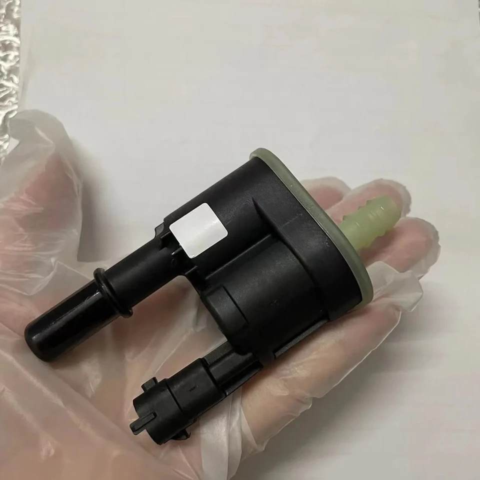 1pc 4627694AA Vapor Canister Purge Control Valve For 200 Dodge