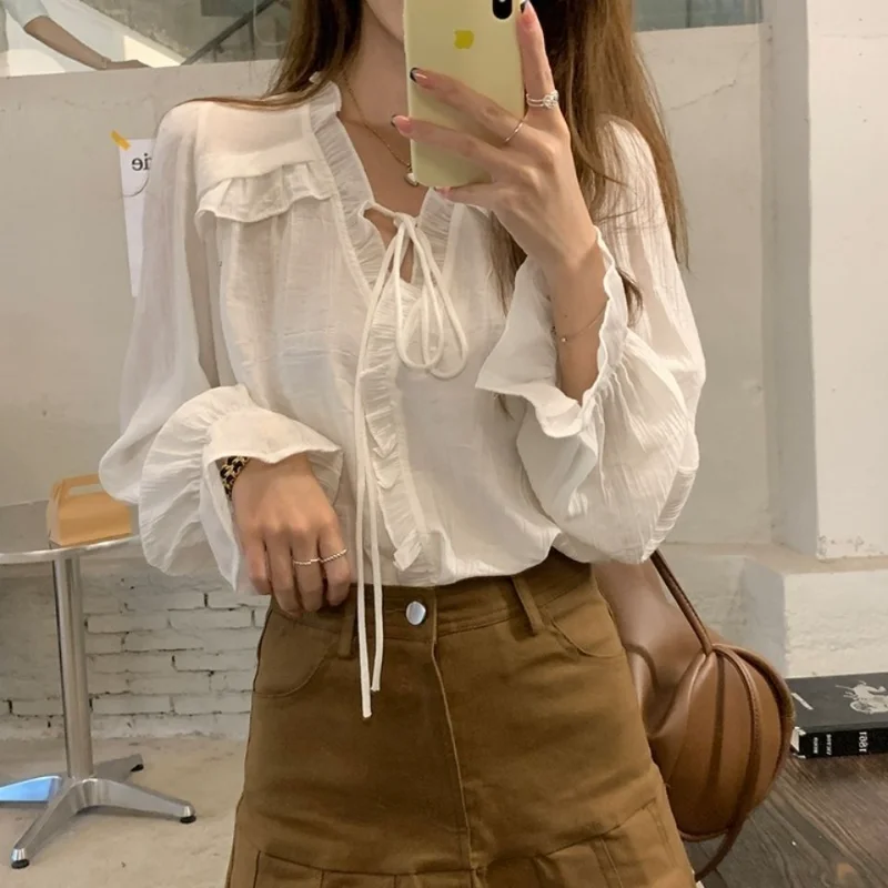 

Gentle Aura Flare Sleeve Shirts Spring Autumn Solid Color Female Clothing Elegant V-Neck Fashion Drawstring Bow Loose Blouse New