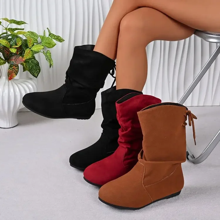 Einteilige Damen-Stiefeletten in Nude – Modische und lässige, elastische, flache Stiefel mit niedrigem Schaft, plissiert, einfarbig, runde Spitze – Detail 3