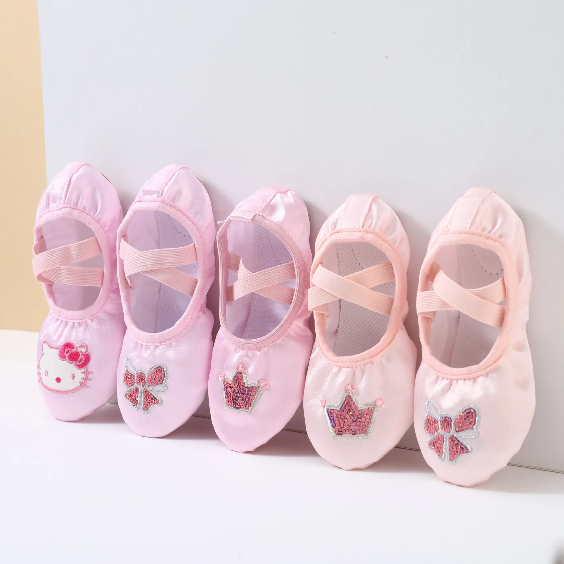 Hot Sale Cheap High Quality Pink Flesh Blue Soft Split Sole Lace-free Satin Ballet Flat Shoes