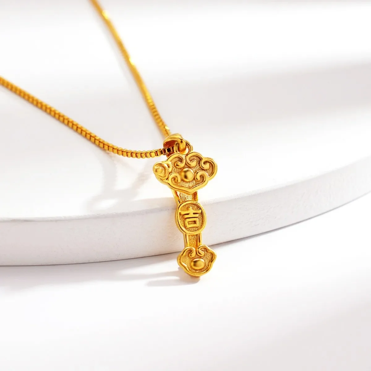 

Fine AU999 gold necklace auspicious pendant 24K pure gold auspicious cloud pattern wealth lock peace clavicle chain Holiday Gift