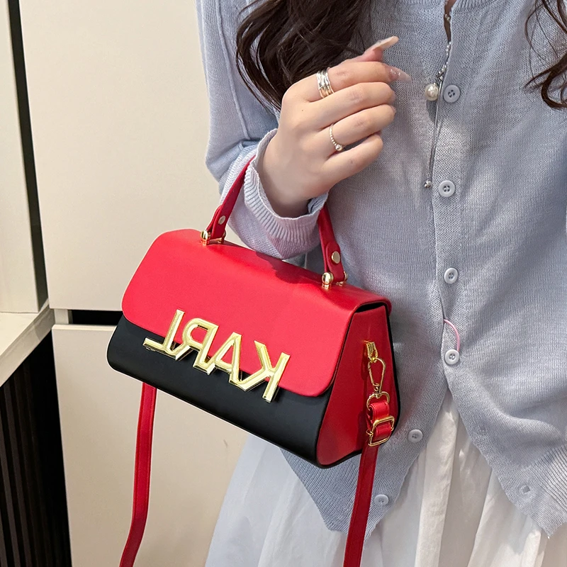 

2025 Exclusive Retro Chic Sling Bag Polished Hardware Detailing Seamless Work To Weekend Transition Quiet Luxury