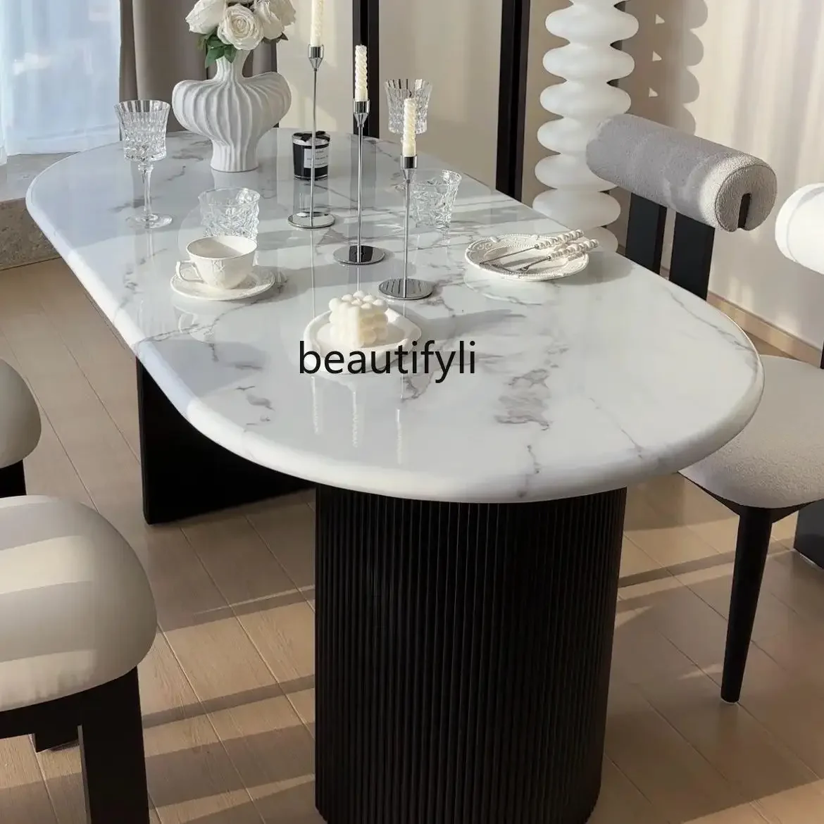 

French marble Nordic cream style light luxury small apartment retro medieval oval dining table