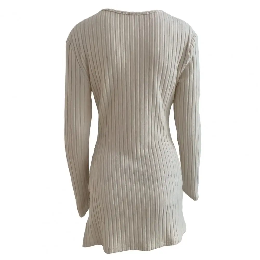 

V-neck Tops Women’s V-neck Long Sleeve Knitting Top Slim Fit Autumn Winter Blouse Solid Color Wear Versatile Outfit Versatile