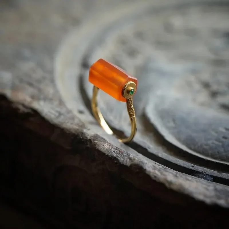 For New Chinese Style Warm Orange Imitation Southern Red Geometric Sugar Cube Ring Women Light Luxury High End Versatile