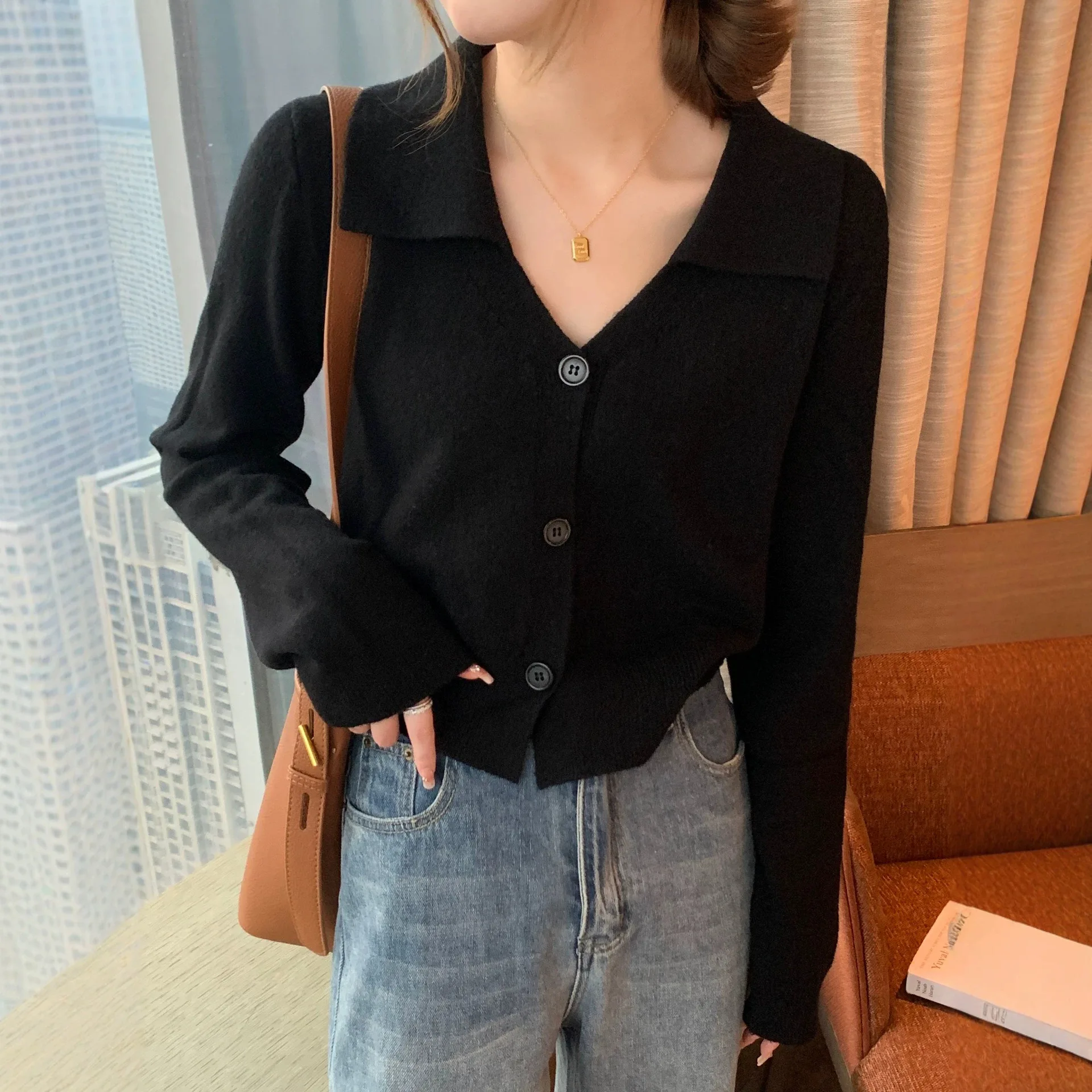 Womens Solid Color Knit Cropped For Top with Tailored Lapel and Single-Breasted Look Ideal for Spring Winter Wardrobe