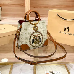 Light Luxury Women's Bag 2023 New Vintage Designer Portable Bucket Bag Leather Commuter One Shoulder Crossbody Bag Small Bag