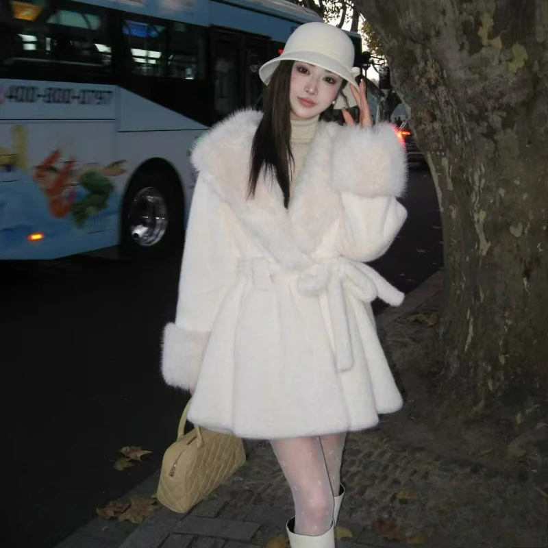 Golden Mink Faux Mink V-neck Waist Warm Medium-length Outerwear 2026 Winter New Fashionable Solid-color Leopard Print Fur Jacket