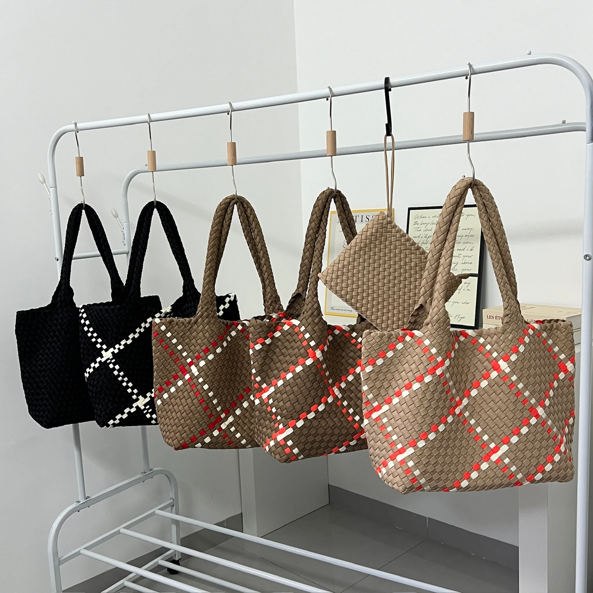 

Модные сумки и кошельки ручной работы для женщин, новый дизайн, сумки на ремне 2025 года, дизайнерский выбор