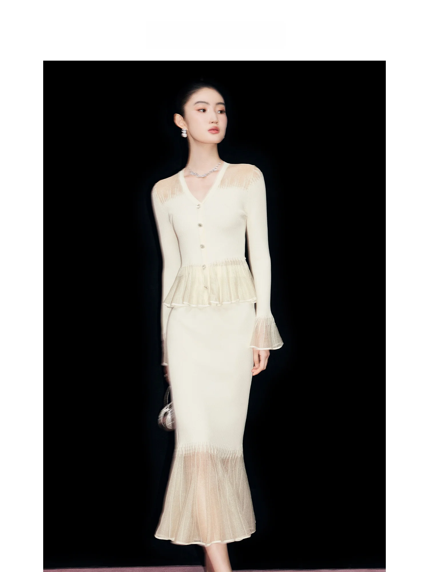 

Elegant Knitted Set Dress with Ogees And Rhinestones for Women MandyZhang Fashion Spring Collection High Waist Slim Fit