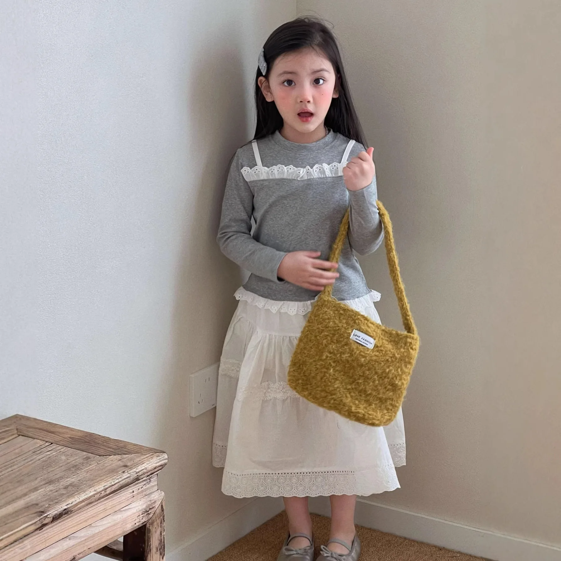 Korean Girls Two T-shirts 2026 Spring and Summer New Children's Foreign Style Bottoming Shirt Girls Long-sleeved White Dress Set