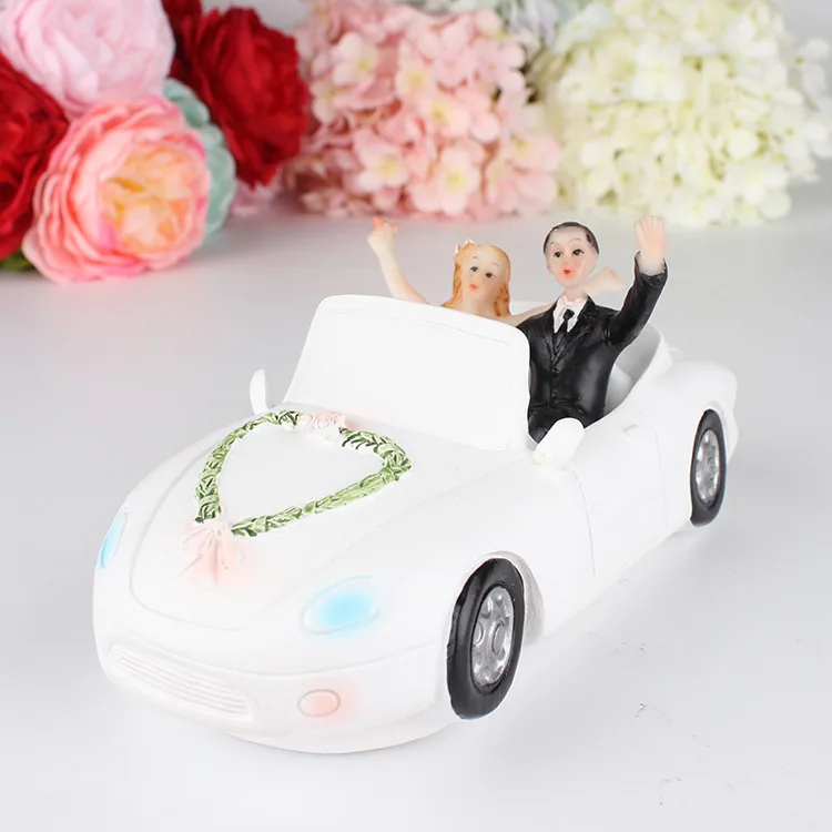 

Resin doll decorations romantic wedding gifts gifts wedding car EKT0114