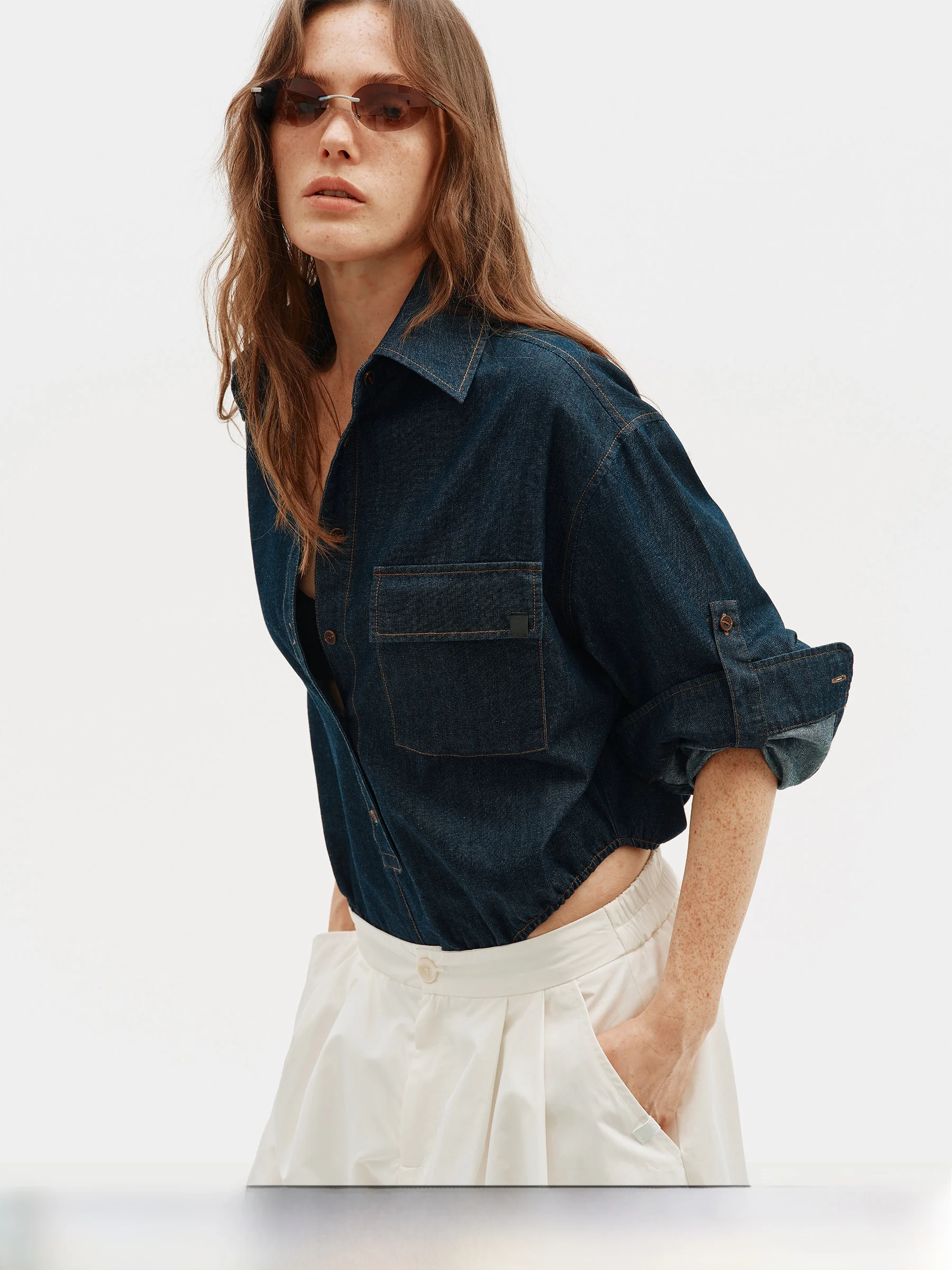 

Классическая ретро-рубашка темно-синего цвета с длинным рукавом, свободного кроя, из смесового хлопка, с накладным карманом, для дождливой погоды, женская.