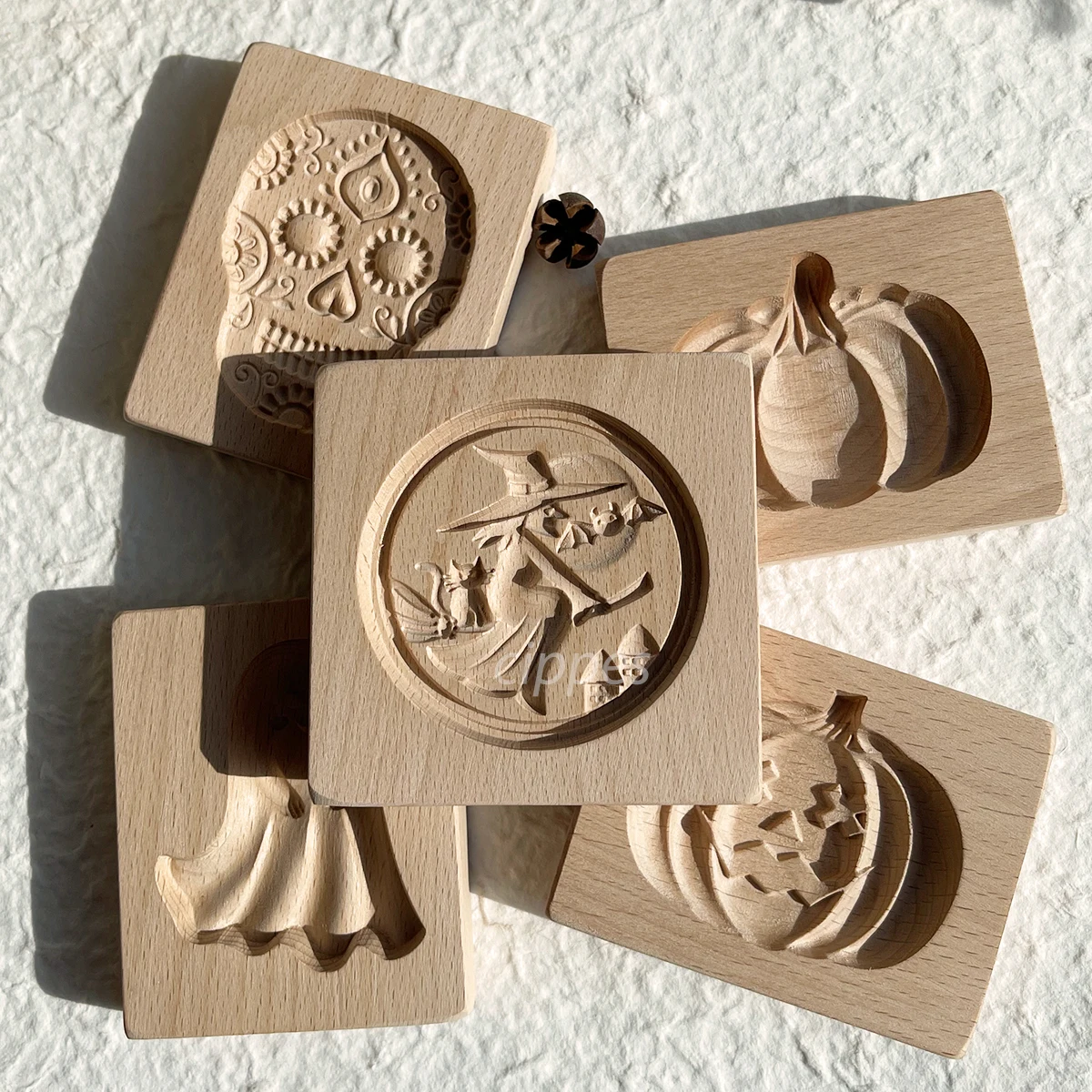 Wooden Cookie Molds for Halloween, 3D Carved Embossed Gingerbread Mould for Baking, Pumpkin Skull Ghost Witch Jack O 'Lantern