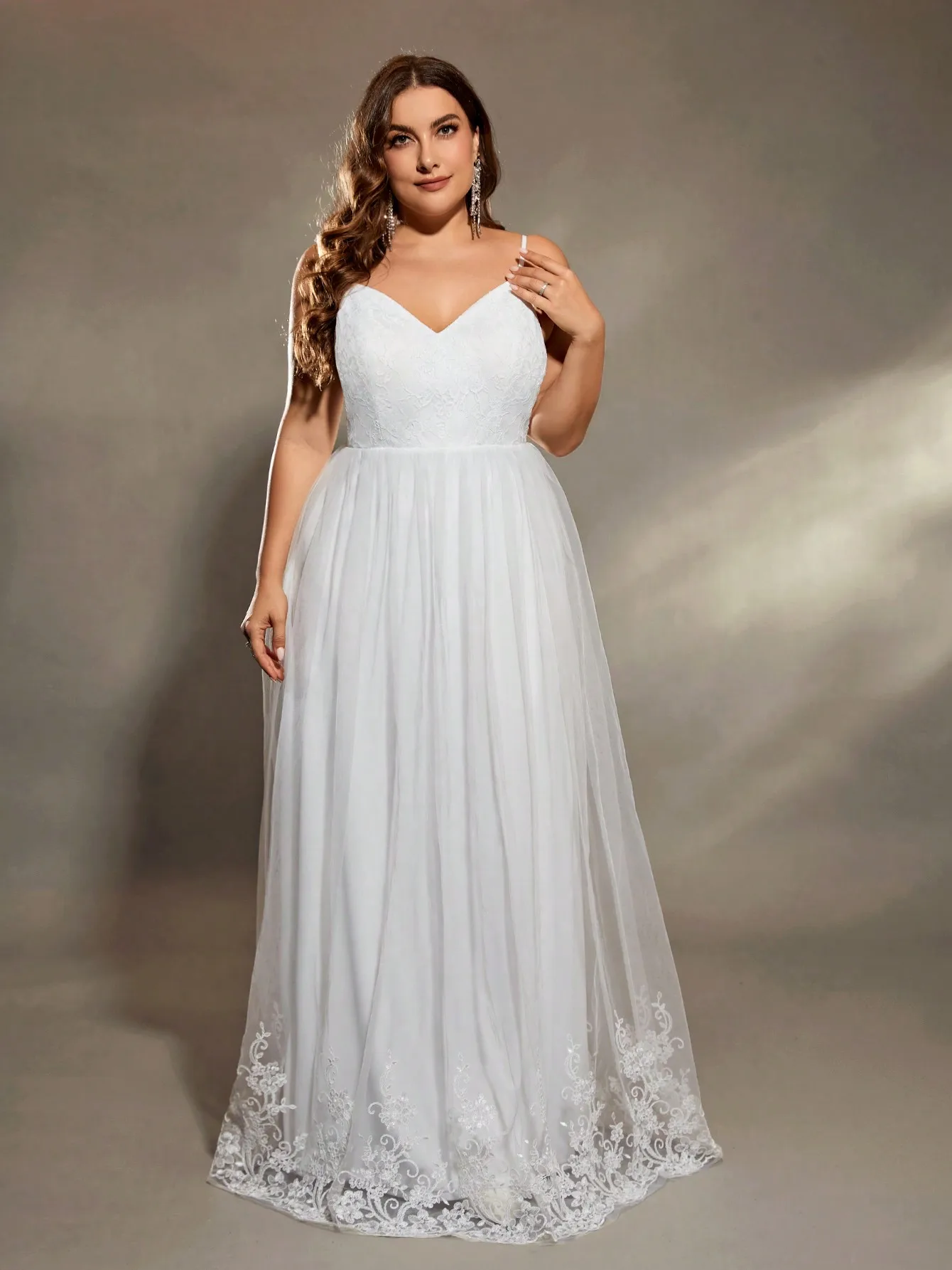 Mgiacy plus size Halter Sweetheart collar Lace patchwork mesh embroidery Floral Wedding Dress A full Skirt Evening gown