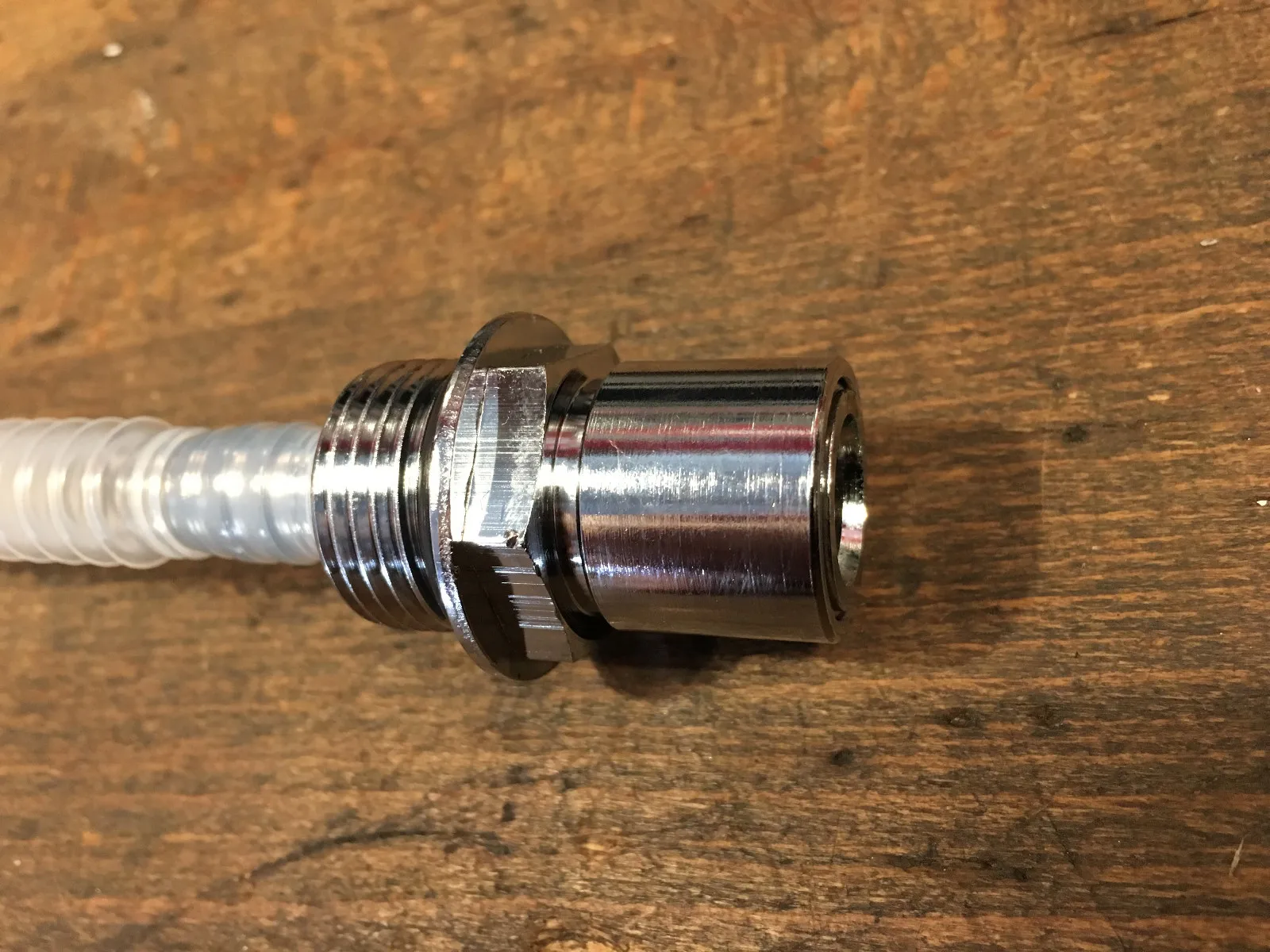 62189-01A Motocycle Fuel Check Valve Assembly Tank FOR Harley-Davidson CVO Softail FATBOY 2000-2007 2001 2002 2003 2004 2005