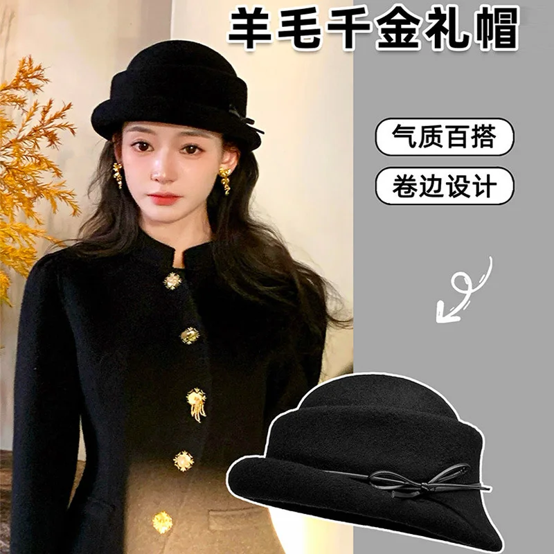 Stylish and versatile French-style hat for women, solid color, high-end, Hepburn-inspired, elegant hat with a rolled brim, suita