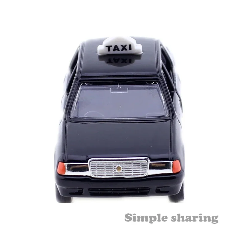 Takara Tomy Tomica No. 051 Toyota Crown Comfort Taxi 1/63 Dome Card Simulation Diecast Automotive Model Ornaments Cas Toys Gift