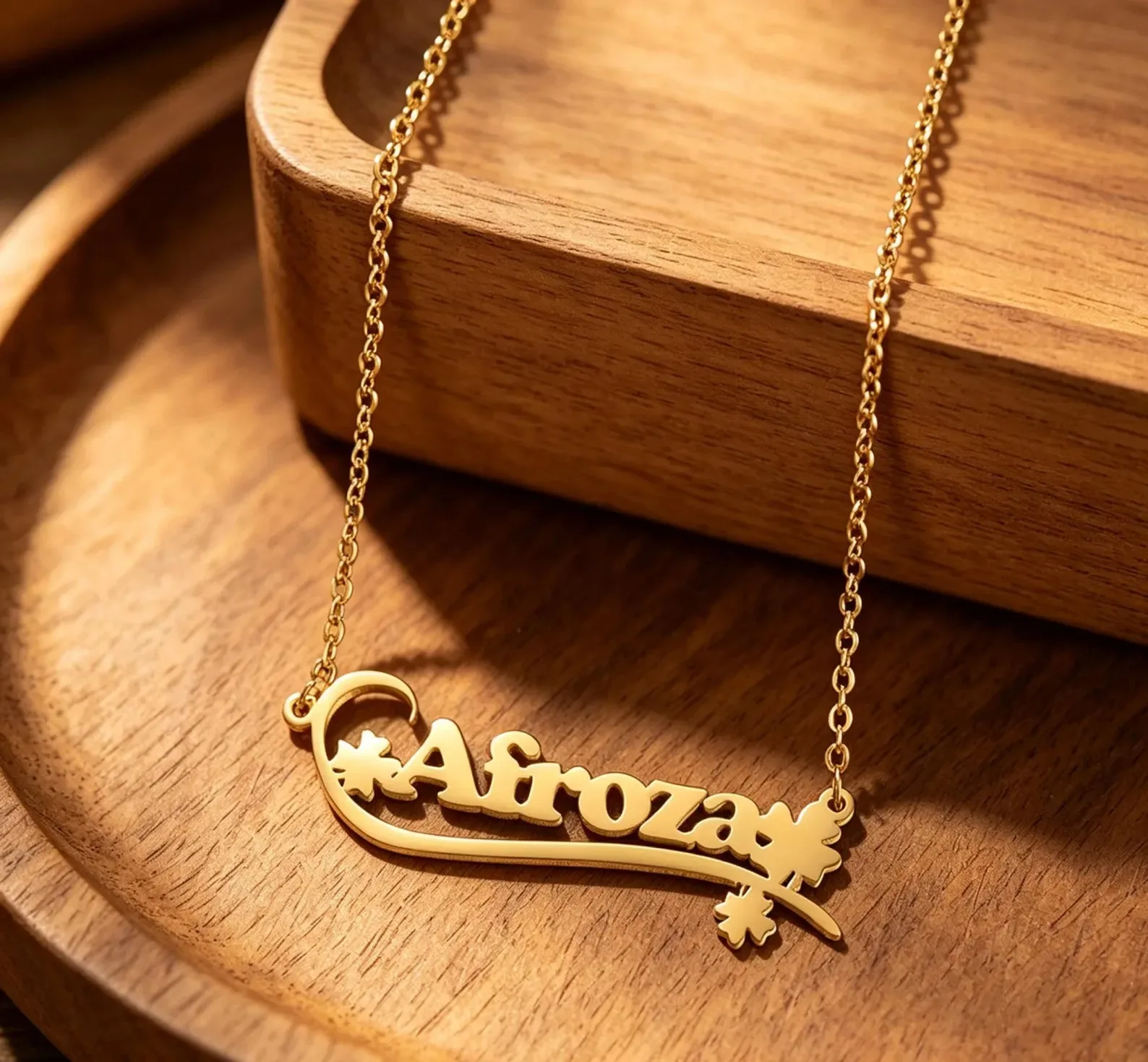 Personalized Maple Leaf Custom Name Necklace Engraved Script Name Pendant Gold Color Autumn Style Birthday Gift For Her