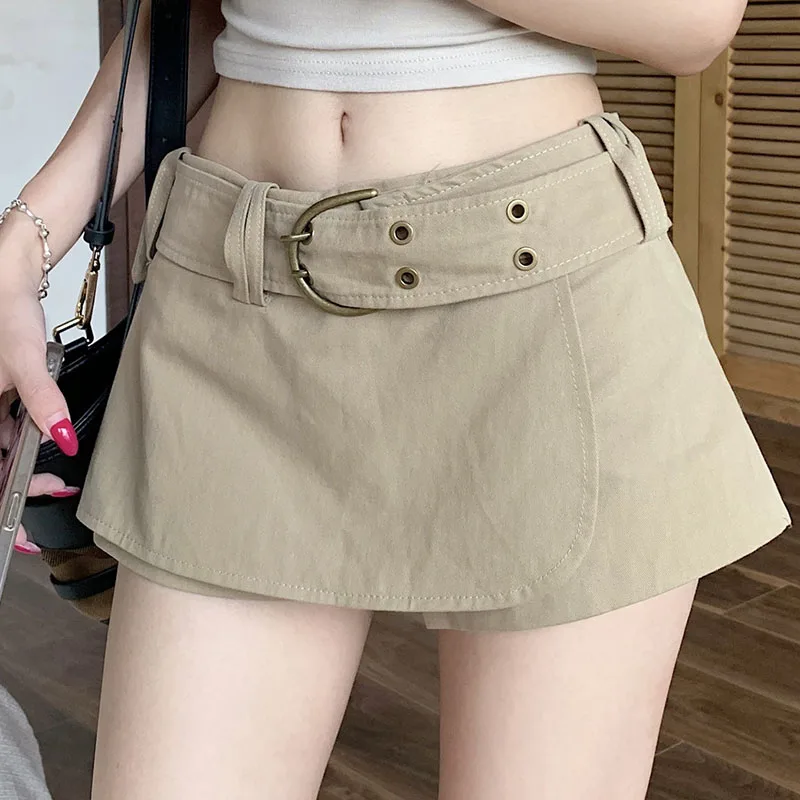 

Women Casual Shorts A-line Waistband Decoration Loose Straight High Waist Solid Color Simple Fashion Daily Versatile Culottes