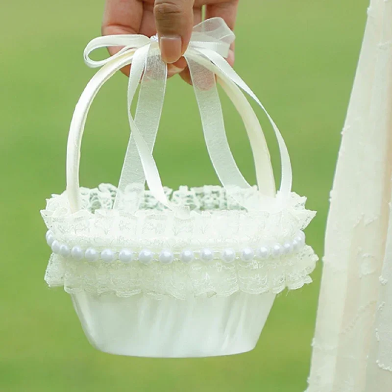 1pc Wedding Basket Champagne Teen Girl Basket Lace Pearl Decoration Small Candy Basket-Diameter5.3“（13.5cm）