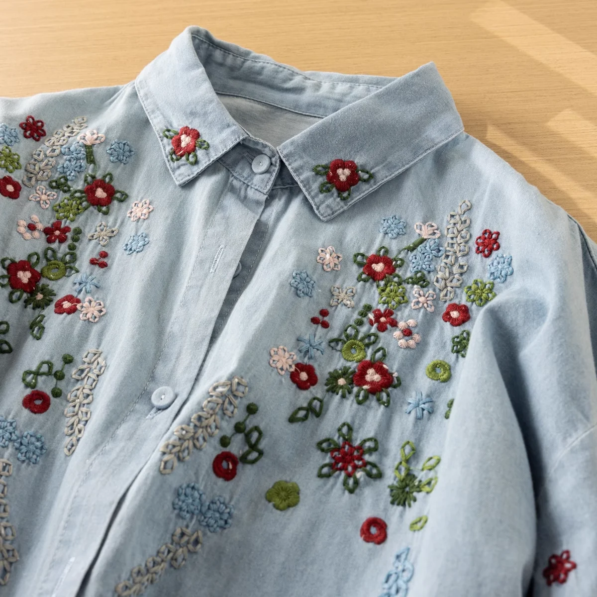 Autumn Cotton Ethnic Denim Shirts Blouses Women Basic Shirts Girl Flower Embroider Long Sleeve Blouse Boho Clothing