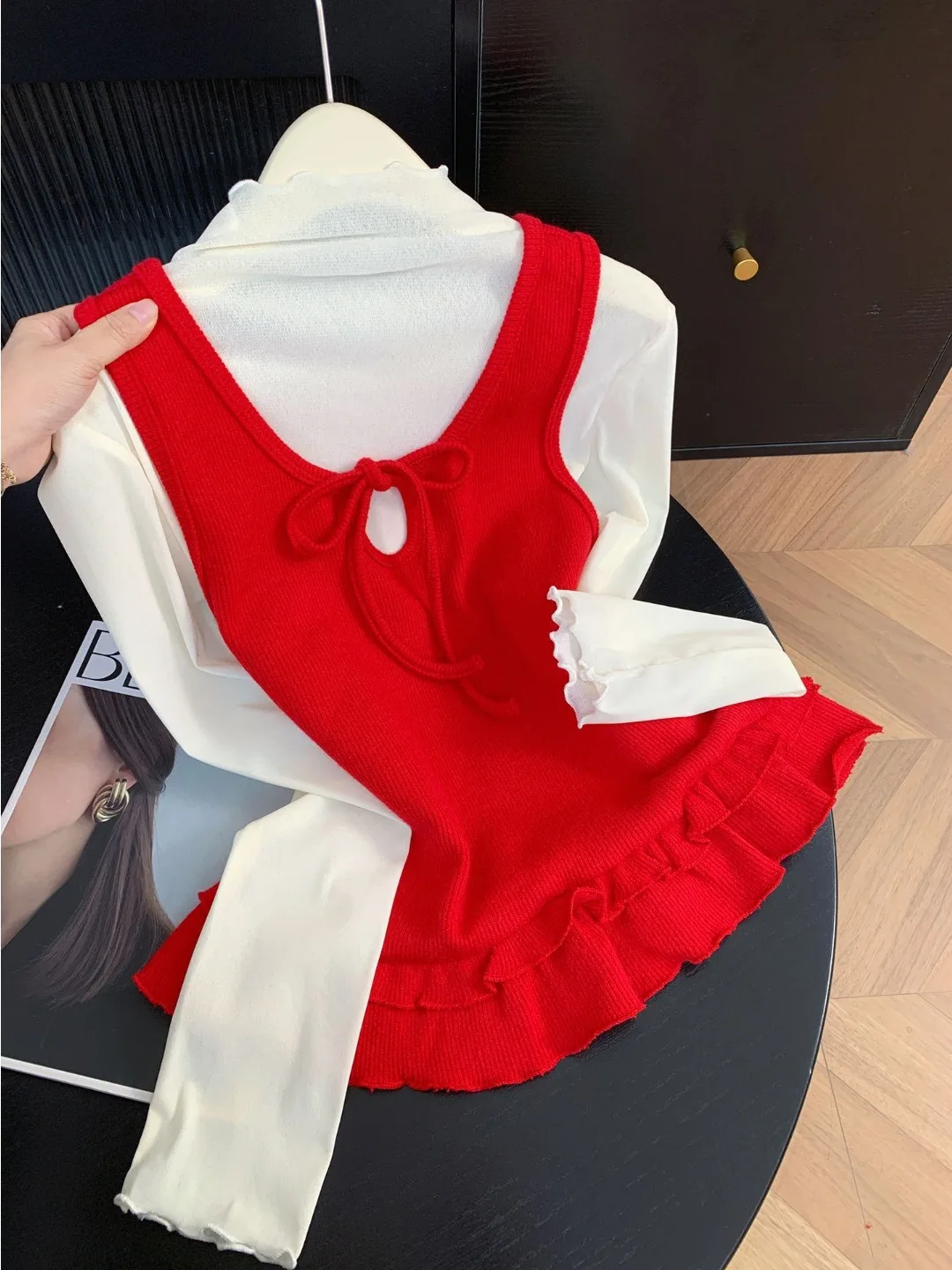 

Korean Sle Red Lace Trim Knitted Vest Color Blo Layering Women's Base irt Spring Autumn Beautiful Two Piece Set