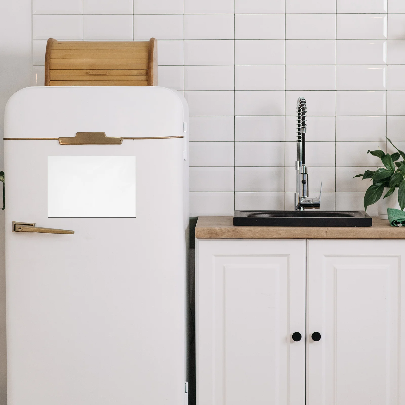 

2Pcs Reusable Whiteboard Sticker Magnetic Surface Strong Grip Refrigerator Memo Board for Daily Notes Friendly Design