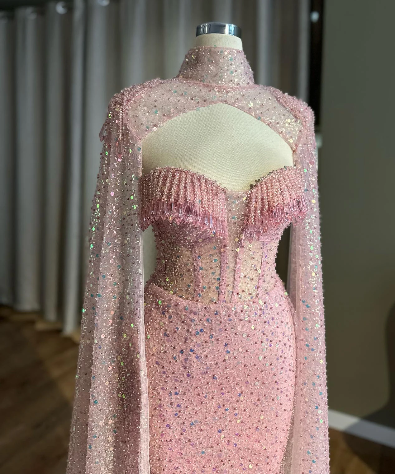 Pink Sheath Gown Wedding Dresses Sequins Beading Crystals Lace Bridal Gowns High-Neck Sleeveless Big Size Colour Customized