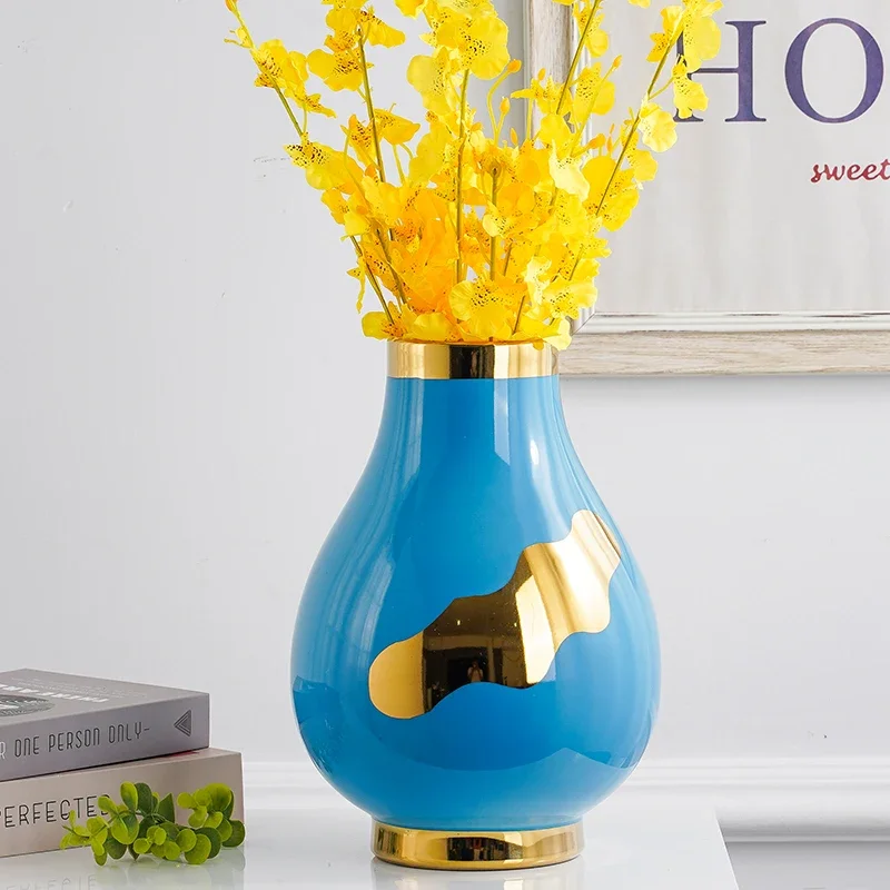 

Modern Desktop Ceramic Vase Two-piece Suit Outline In Gold Hydroponic Vase Ornaments Living Room Flower Arrangement Container