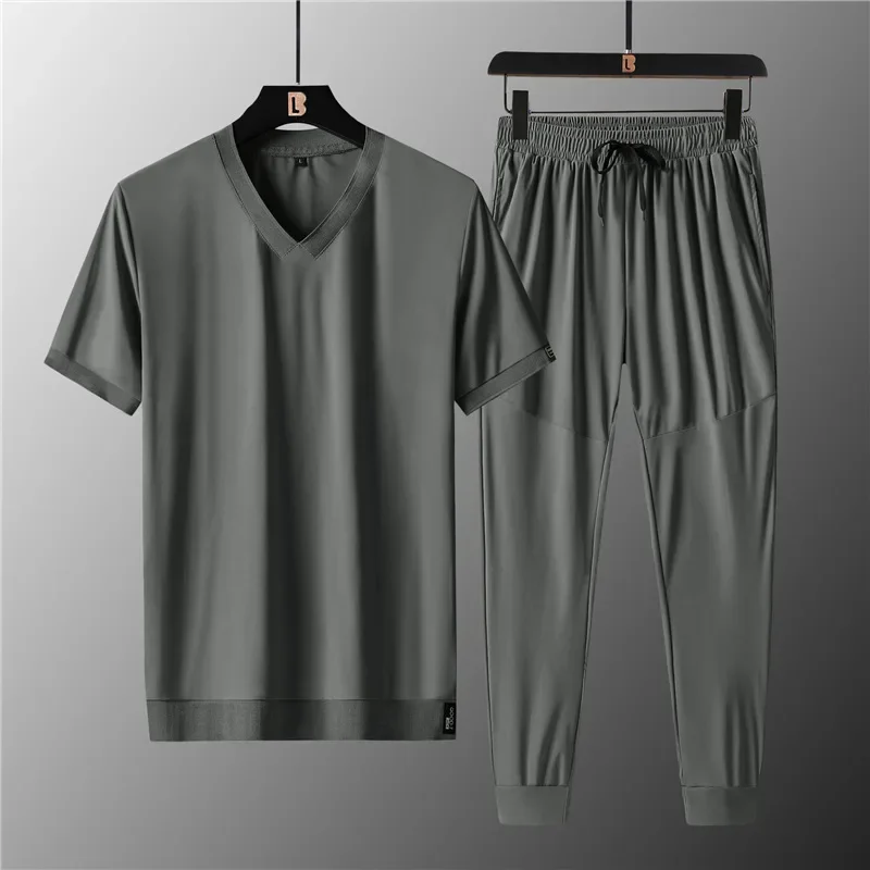 Men Sports Suits 2024 New Summer High Quality Ice Silk V-neck Short-sleeved T-shirt Sets Men\'s Quick-drying Thin Men Clothes