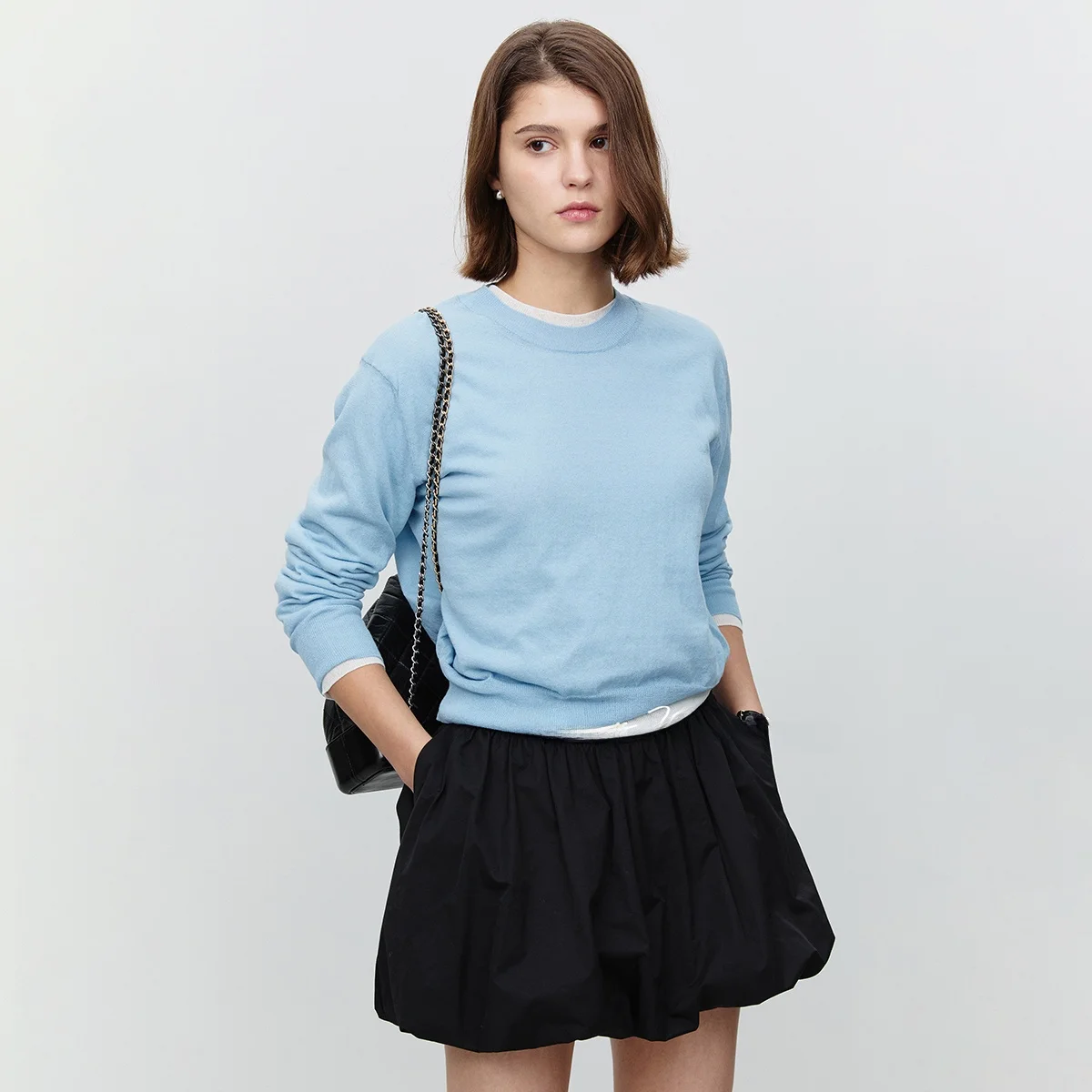 Maglione lavorato a maglia slim fit Sottile rotondo Ne Elastico da pendolarismo Versatile top lavorato a maglia Lungo Sve Lunghezza regolare Sle coreano