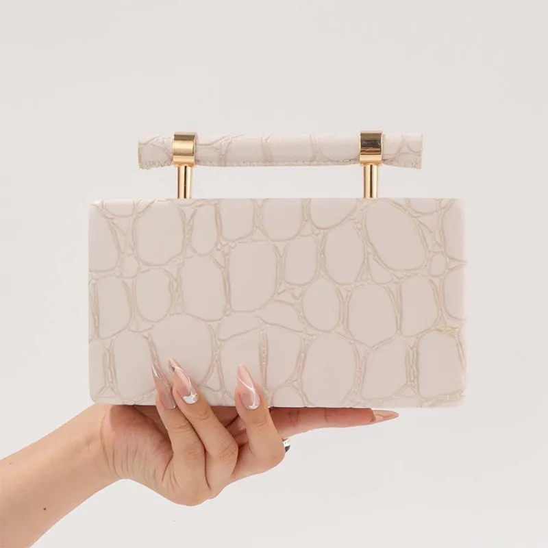 

2025 Luxury Designer Women Brand Wedding Evening Clutch Bag European and American Fashion Shoulder Bag Stone Pattern Handbags
