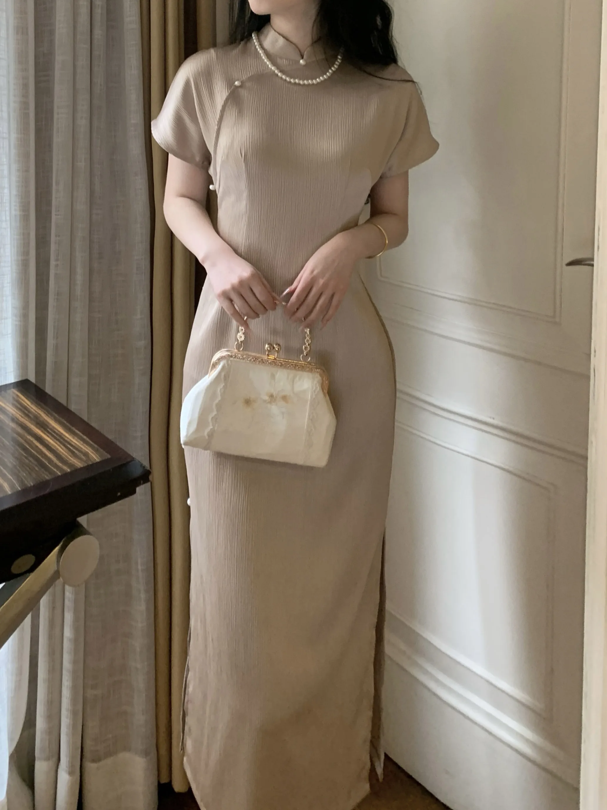 

Длинное платье цвета шампань с рюшами, для повседневной носки, в художественном стиле, ретро, модное, дышащее, с коротким рукавом