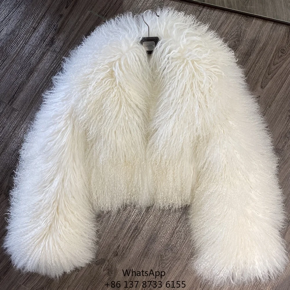 

2025 Winter White Fluffy Sheep Fur Coat Short Mongolian Fur Coats Women's Real Soft Fur Coat