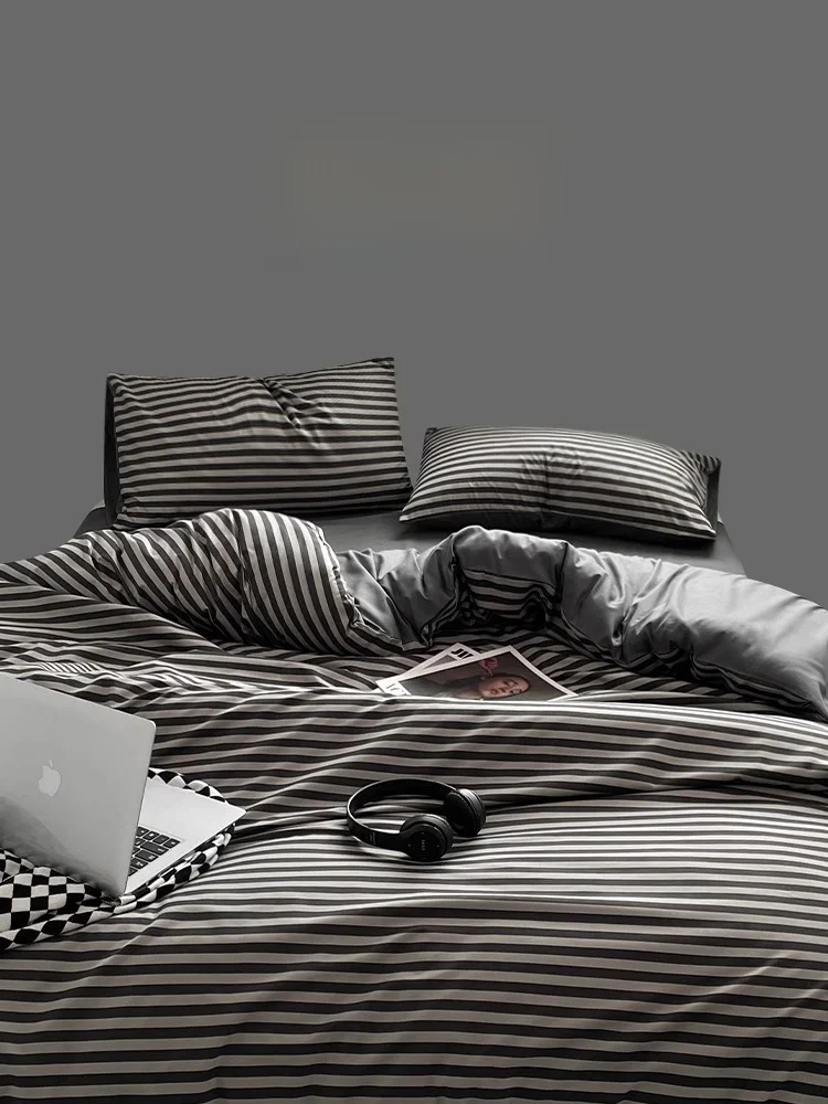 

Simple Black Striped Button Design Bedding Set ZOEO2026 Spring New Style Four-Piece Bedding Sheets Coverlet Quilt Cover Cotton